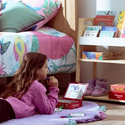 PROYECTOR DE CUENTOS CON FÁBULAS DE ANIMALES