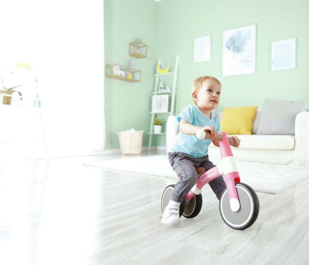 Mi primer triciclo rosado